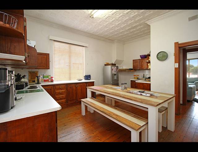 3 BEDROOM HOUSE FOR SALE IN KENSINGTON